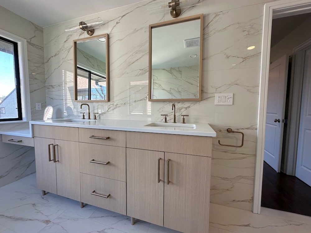bathroom mirror drawers